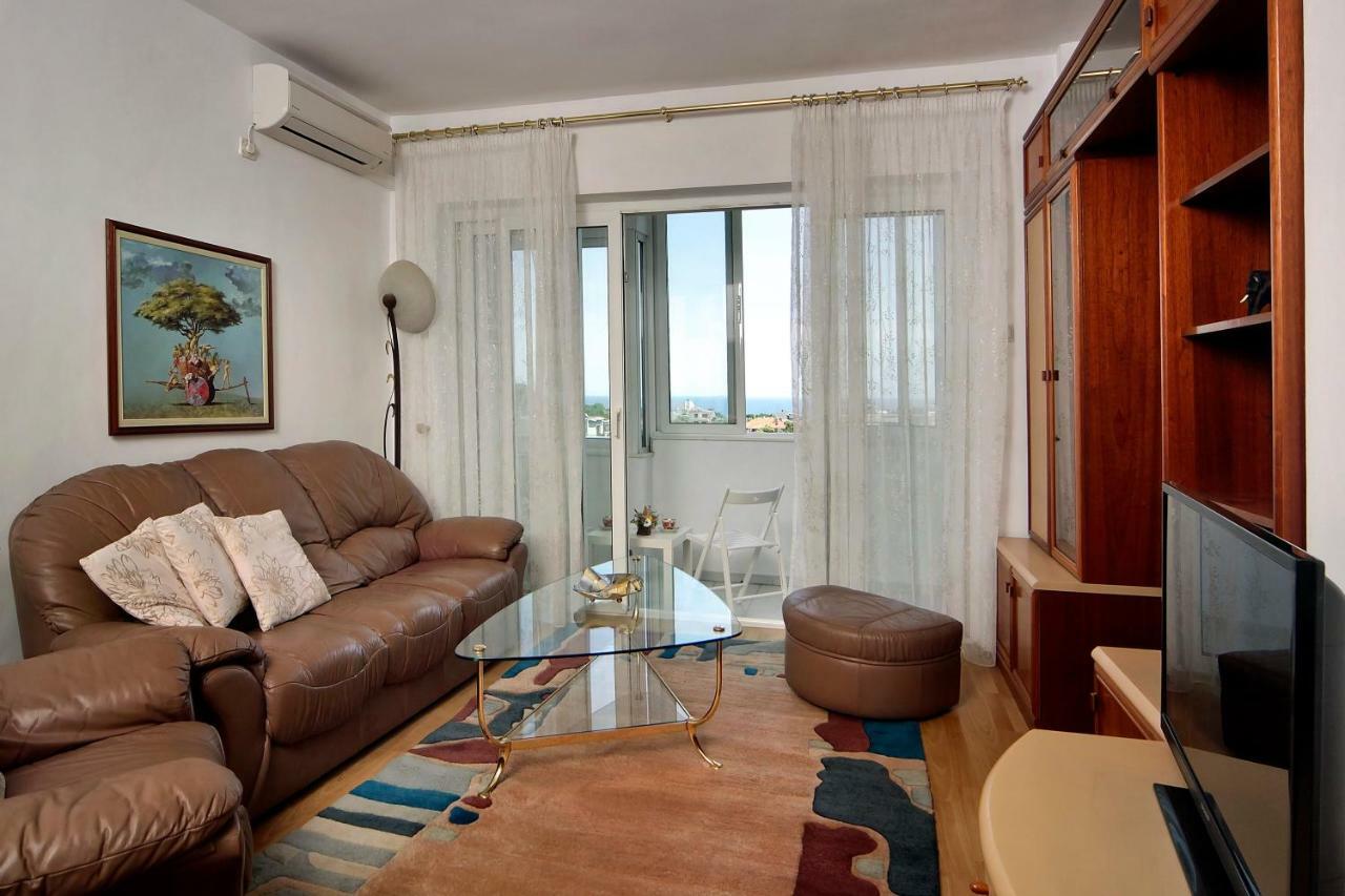 Horizon Apartment Varna Buitenkant foto